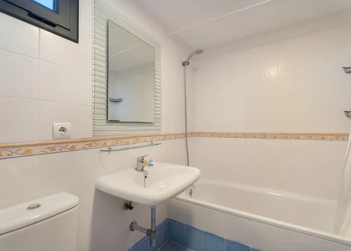 Luxury Sea View Apartarment- La Matilda-playa Paraiso Апартаменти *