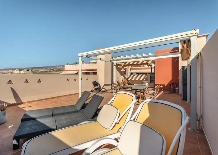 Luxury Sea View Apartarment- La Matilda-playa Paraiso Апартаменти